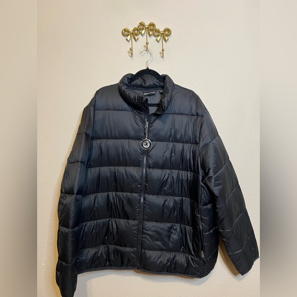 Swiss Tech Other - Swiss Tech Men’s Black Puffer Jacket. Quilted design with front zipper. Size XXL